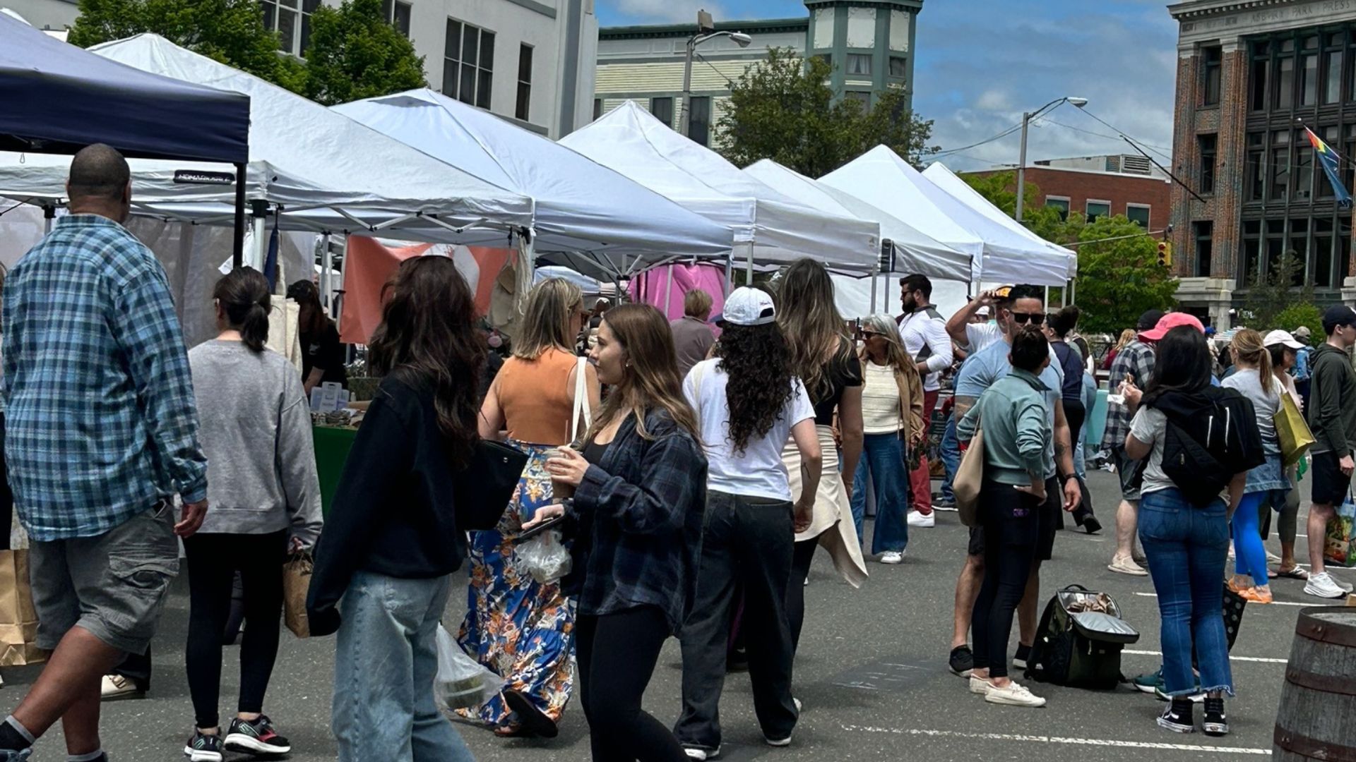 FRESH Markets